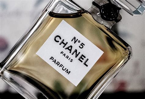 chanel no 5 may rose.